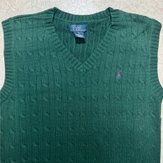 画像3: 「Polo by Ralph Lauren (ポロラルフローレン)」90s 00s 10s ボーイズ XL Sサイズ相当 コットン グリーン ケーブル編み ポニー刺繍 ニット ベスト (3)