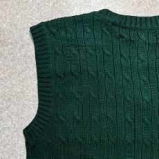 画像11: 「Polo by Ralph Lauren (ポロラルフローレン)」90s 00s 10s ボーイズ XL Sサイズ相当 コットン グリーン ケーブル編み ポニー刺繍 ニット ベスト (11)
