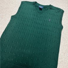 画像15: 「Polo by Ralph Lauren (ポロラルフローレン)」90s 00s 10s ボーイズ XL Sサイズ相当 コットン グリーン ケーブル編み ポニー刺繍 ニット ベスト (15)