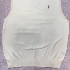 画像5: 「Polo by Ralph Lauren (ポロラルフローレン)」90s 00s 10s 20s S〜Mサイズ相当 ピマコットン オフホワイト ポニー刺繍 ニット ベスト (5)