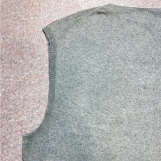 画像10: 「Polo by Ralph Lauren (ポロラルフローレン)」90s 00s 10s Lサイズ ピマコットン ライトグレー ポニー刺繍 ニット ベスト (10)