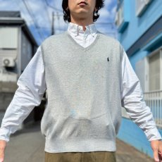 画像16: 「Polo by Ralph Lauren (ポロラルフローレン)」90s 00s 10s M〜Lサイズ相当 ピマコットン ライトグレー ポニー刺繍 ニット ベスト (16)