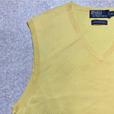 画像2: 「Polo by Ralph Lauren (ポロラルフローレン)」90s 00s 10s XLサイズ ピマコットン イエロー ポニー刺繍 ニット ベスト (2)