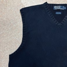 画像2: 「Polo by Ralph Lauren (ポロラルフローレン)」90s 00s 10s Lサイズ コットン ネイビー ポニー刺繍 ローゲージ ニット ベスト (2)