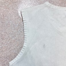 画像10: 「Polo by Ralph Lauren (ポロラルフローレン)」90s 00s 10s XLサイズ コットン オフホワイト ポニー刺繍 ローゲージ ニット ベスト (10)