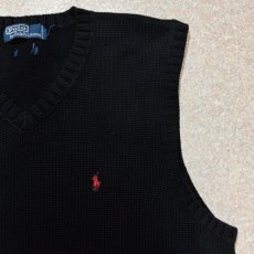 画像4: 「Polo by Ralph Lauren (ポロラルフローレン)」90s 00s 10s M〜Lサイズ相当 コットン ブラック ポニー刺繍 ローゲージ ニット ベスト (4)