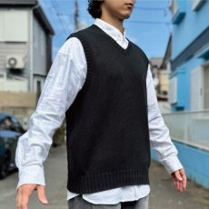 画像16: 「Polo by Ralph Lauren (ポロラルフローレン)」90s 00s 10s M〜Lサイズ相当 コットン ブラック ポニー刺繍 ローゲージ ニット ベスト (16)